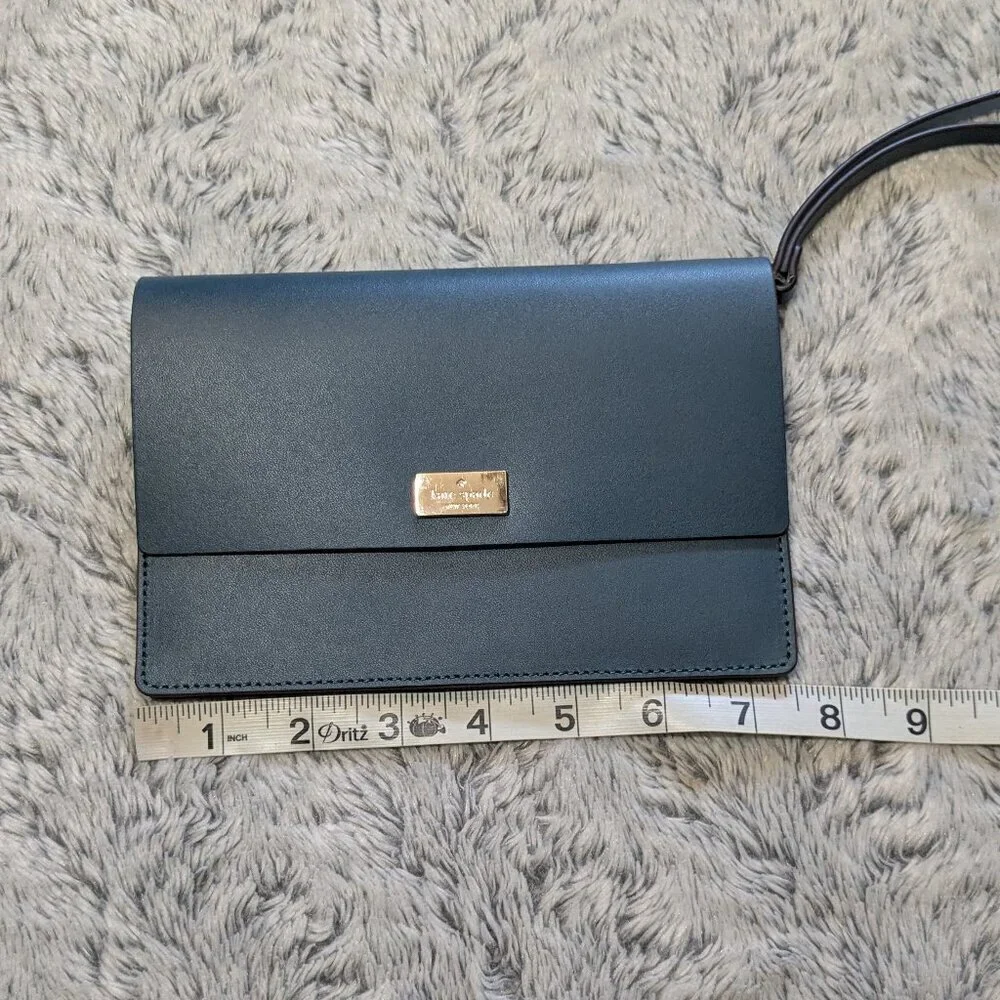 NEW Kate Spade Mollie Wristlet Wallet Blue Leather Putnam Drive